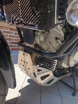 Suzuki dl 650 V-strom - 7