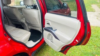 Mitsubishi Outlander 2.0DI-D 4x4 - 7