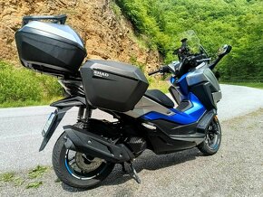 Držáky kufru Shad Sh23 na Honda Forza 125 300 350 Honda ADV - 7
