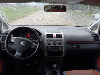VW Touran Cross - 7