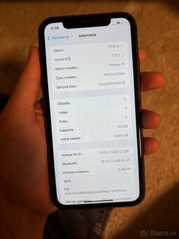 Apple iPhone 11 64GB black - 7