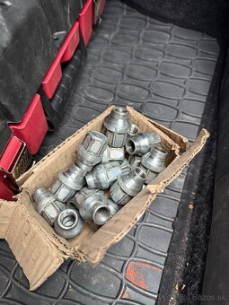 5x139,7 r15 235/75 r15 - 7