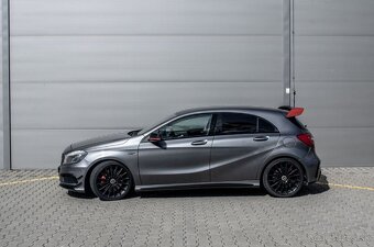 Mercedes Benz A45 AMG - 7