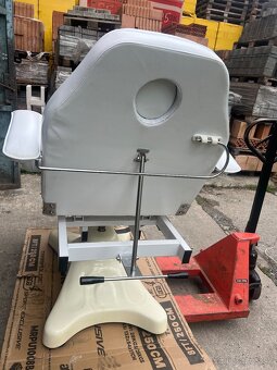 Kozmetické kreslo hydraulické - 7