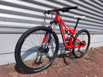 Predám Specialized Camber, veľkosť,,M,, veľkosť kolies 29" - 7