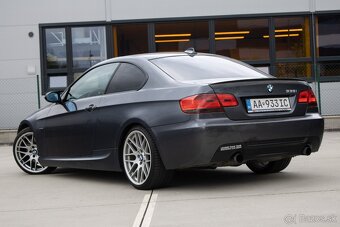 BMW Rad 3 Coupé 335i A/T - 7