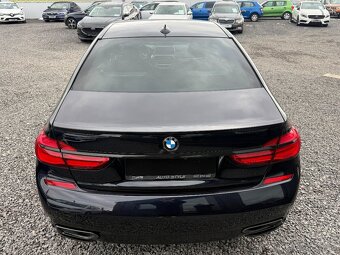 BMW Rad 7 730d xDrive A/T - 7