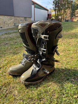 Motocrossova prilba shot - 7