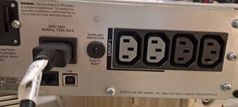 UPS SMART Zalozny zdroj APC - 7