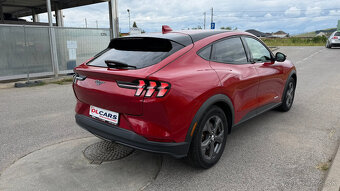 Ford Mustang Mach-E - 7