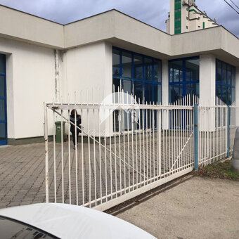 Reality KOMPLEX s.r.o. Vám ponúka do PRENÁJMU priestranné a - 7