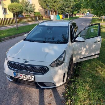 KIA Niro 1.6 GDi Plug-In Hybrid Gold - 7