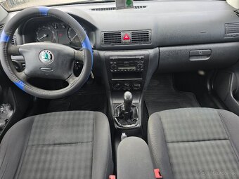 Predám Škoda Octavia TOUR 1.6 benzín - 7