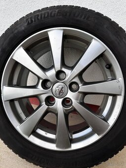 Predám Toyota Avensis 2.2 diesel, automat - 7
