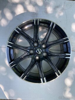 Na predaj Nissan Nismo r18 disky - 7