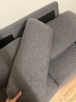 2-miestna sedačka sivá - 7