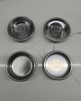 Prodám pákový kávovar Gaggia New Classic EVO BC + váha - 7