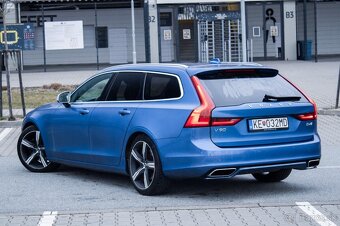 Volvo V90 D4 2.0L R-Design A/T, 140 kW (2017) - 7