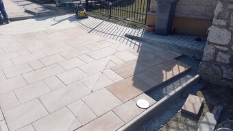 BETÓNOVANIE,KOPANIE,STAVBY - 7