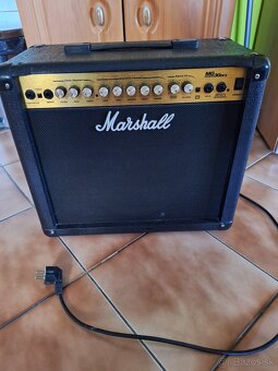 Marshall MG30 DFX - 7