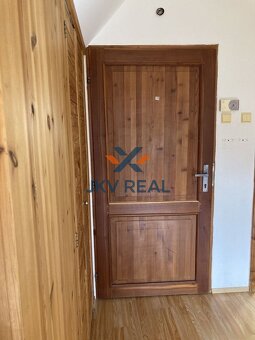 Realitná kancelária JKV REAL ponúka na prenájom polozariaden - 7