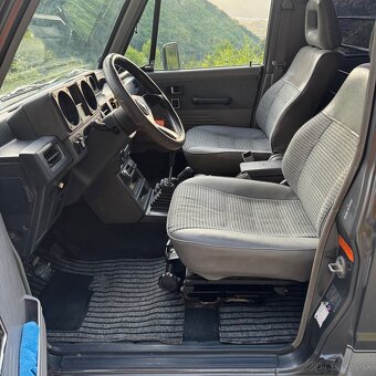 Mitsubishi Pajero - 7