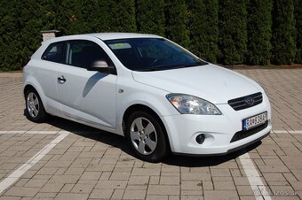 Kia Cee'd - 7
