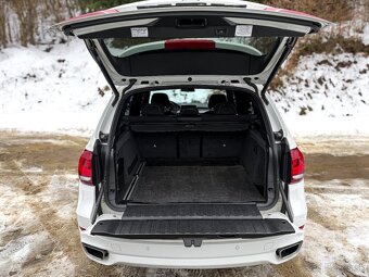 BMW X5 xDrive30d, 1.Majiteľ,kupované SR - 7