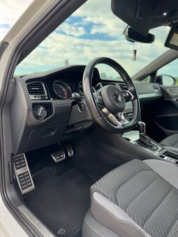 Predám Volkswagen Golf variant 1.5 TSI 110 KW - 7