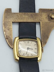 Predám funkčné starožitné dámske hodinky NIVADA SWISS - 7