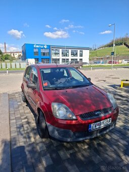 Ford fiesta - 7
