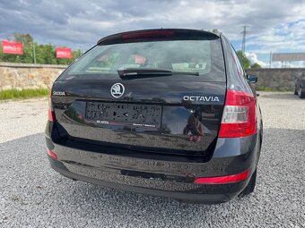 Škoda Octavia Combi 1.6 tdi Navi - 7