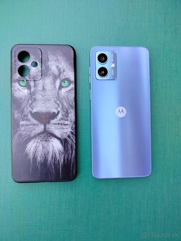 Motorola g14 8gb/256gb modrý - 7