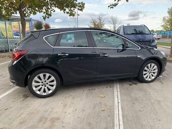 Opel Astra J Cosmo. 1.4 - 7