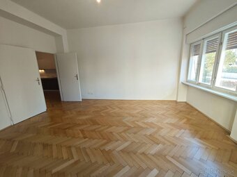 4 izbový priestor na prenájom, KE centrum - 7