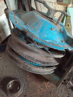 Predám náhradné diely kombajn e-512-514 - 7