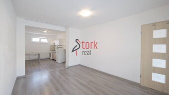 Na predaj obchodný / nebytový priestor - Považská Bystrica - 7