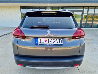 Peugeot 2008 1.2 PureTech 110 E6.2 Allure A/T - 7