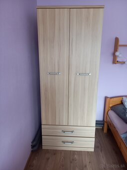 Študentský nábytok - 7