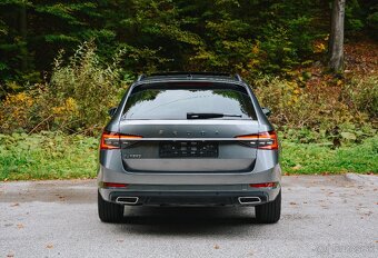 ✳️ Škoda Superb Combi 2.0 TDI Style DSG - 7