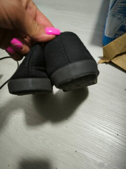 Nové plátené čierne letné tenisky veľkosť 37 symbolická 5 € - 7