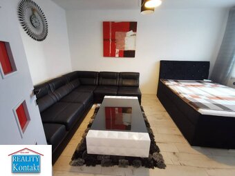 Ponúkame na prenájom 1-izbový byt v N. Zámkoch - 7