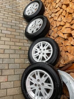 195 65 r15 Peugeot  4x108 - 7