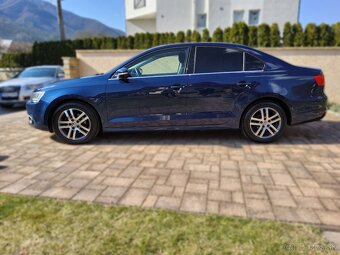 Volkswagen Jetta 2.0 TDI Highline 103kW - 7