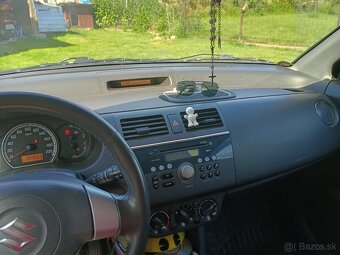 Suzuki Swift 4x4, 1,3 benzín - 7