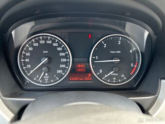Predám BMW E90 LCI 320d xDrive 130kW facelift - 7