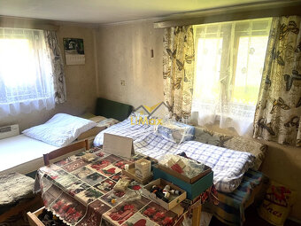 Starší RD na Liptove s veľkým pozemkom - 7