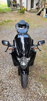 Suzuki GSXR 1000 K6 - 7