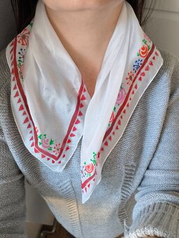 Ručne maľovaná hodvábna šatka - 7