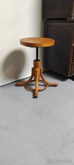 Stolička otočná - 7